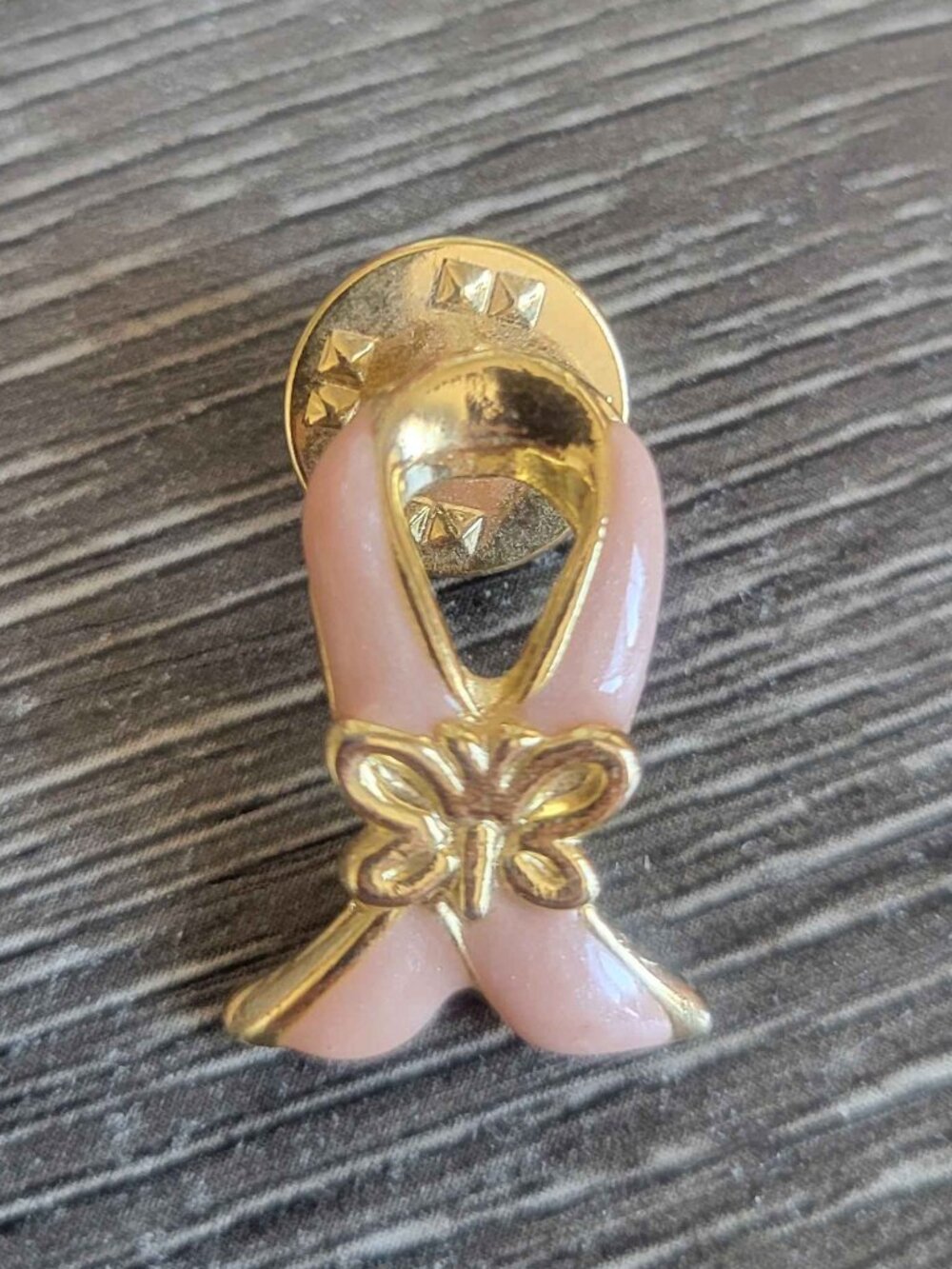NO BRAND breast cancer awareness ribbon pin